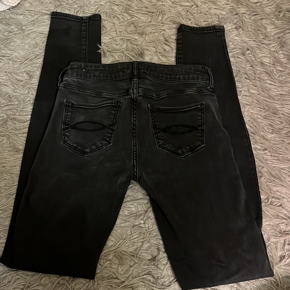 Abercrombie Jeans - Picture 6 of 6